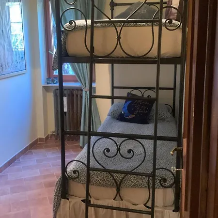 Appartamento Con Giardino - Rocca di Mezzo