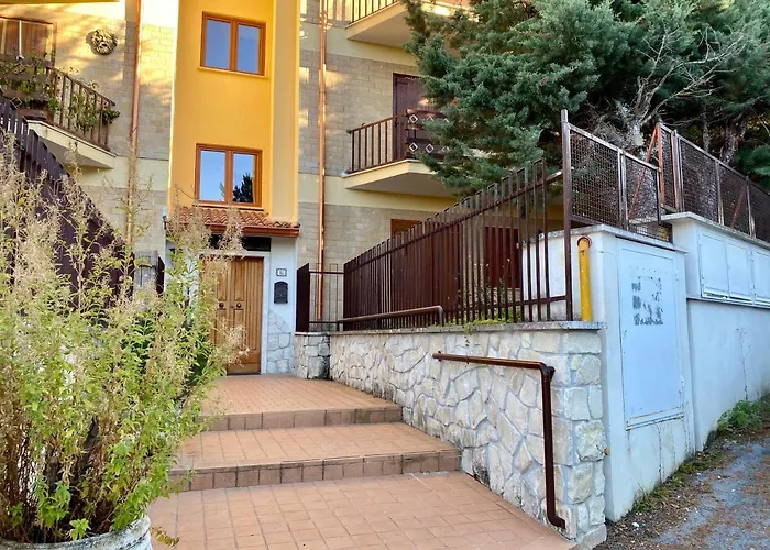 Διαμέρισμα Con Giardino - Rocca di Mezzo